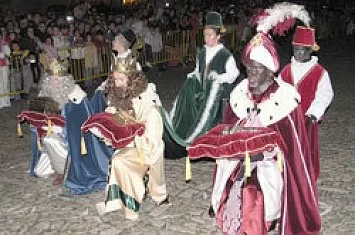 Cabalgata de Reyes en Santillana del Mar