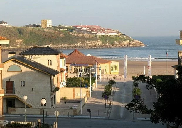 HOSTERIA ISLA CABRERA