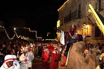 Cabalgata de Reyes en Santillana del Mar_794