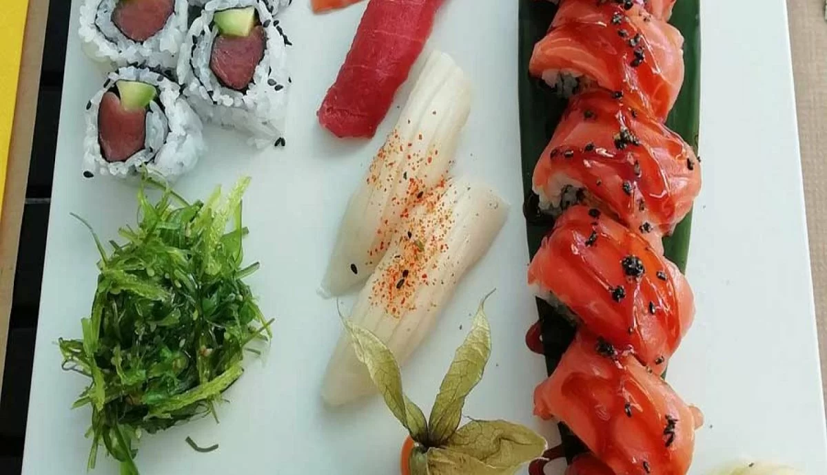 RESTAURANTE SUKA SUANCES