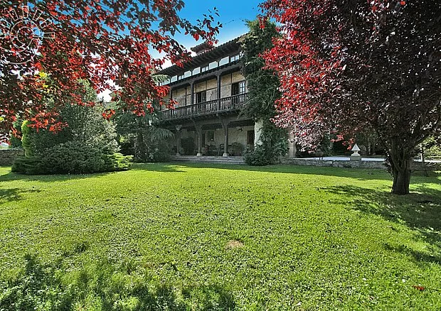 POSADA PEREDO Y VILLA