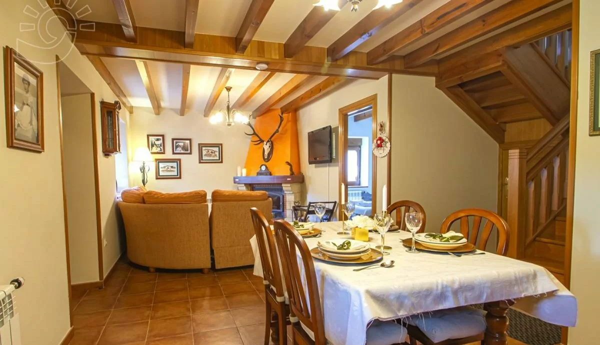 LA CASA DEL CAMPO REY