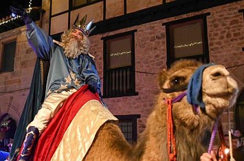 Cabalgata de Reyes en Santillana del Mar_790